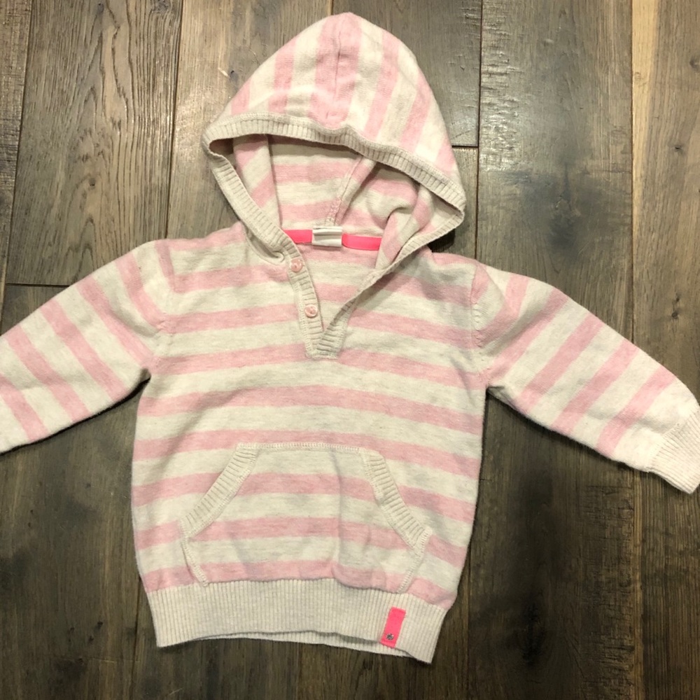 H&M sweater